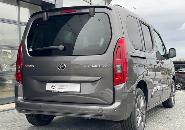 Toyota Proace City Verso cena 157900 przebieg: 1, rok produkcji 2024 z Sochaczew małe 254